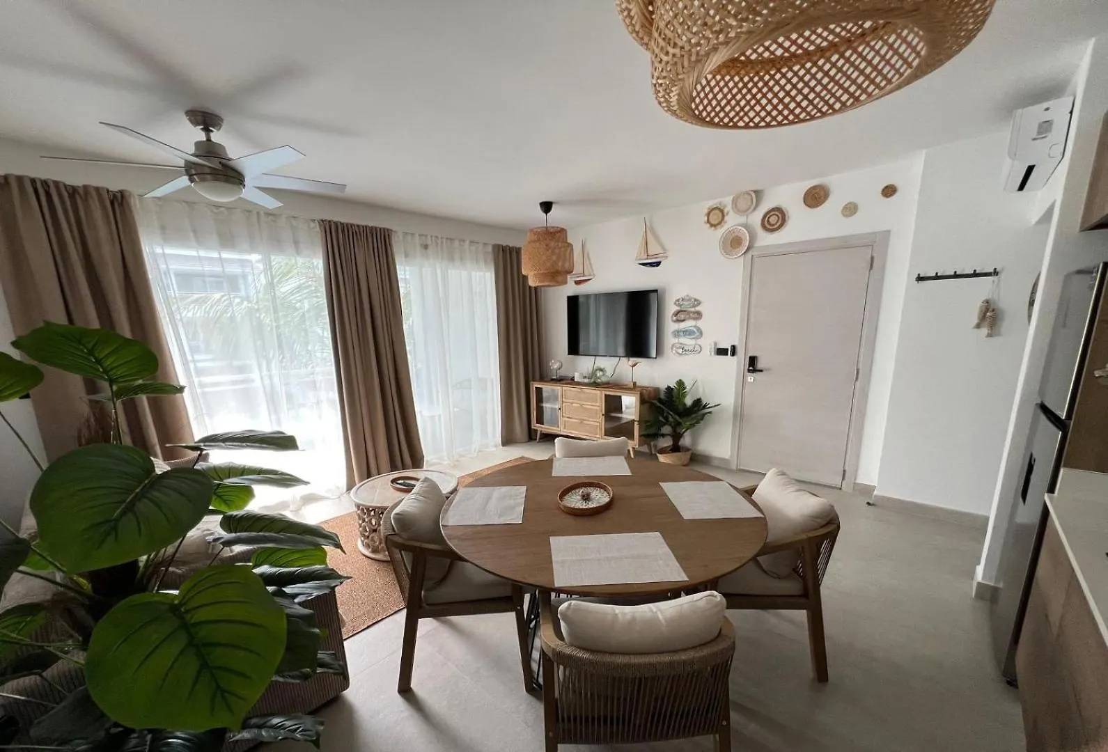Sloneczny Apartament Ac Wifi La Laguna 0*,